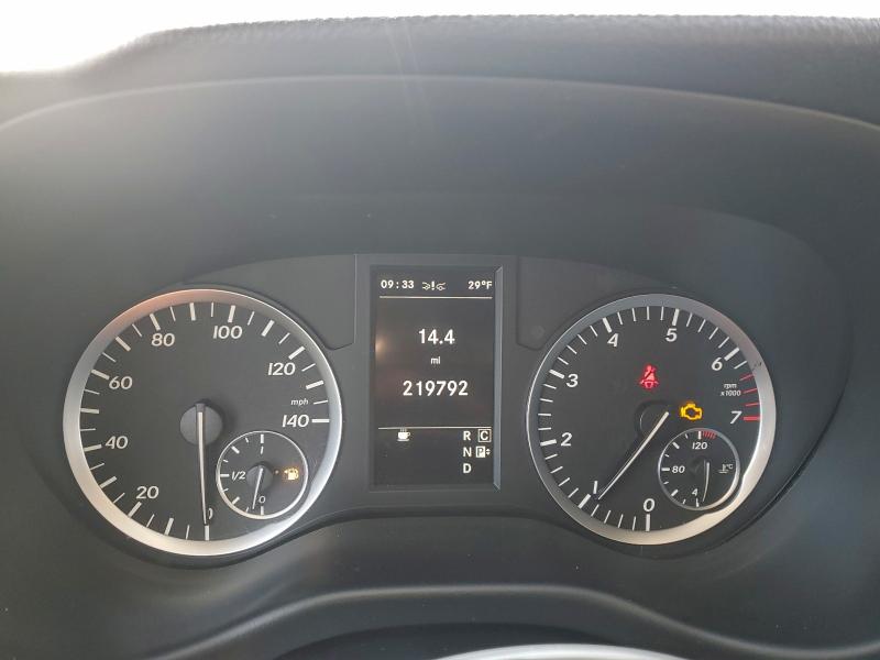 Фото 9 - MERCEDES-BENZ METRIS