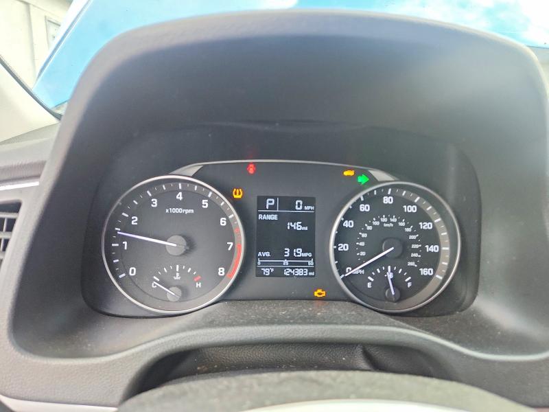 Фото 9 - HYUNDAI ELANTRA