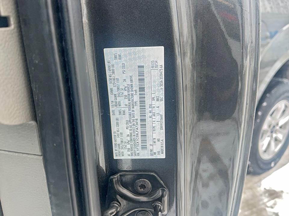 Фото 10 - FORD F-150