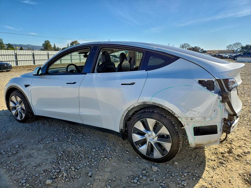 Фото 2 - TESLA MODEL Y