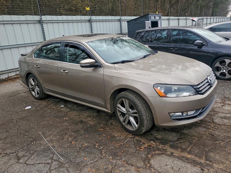 Фото 4 - VOLKSWAGEN PASSAT