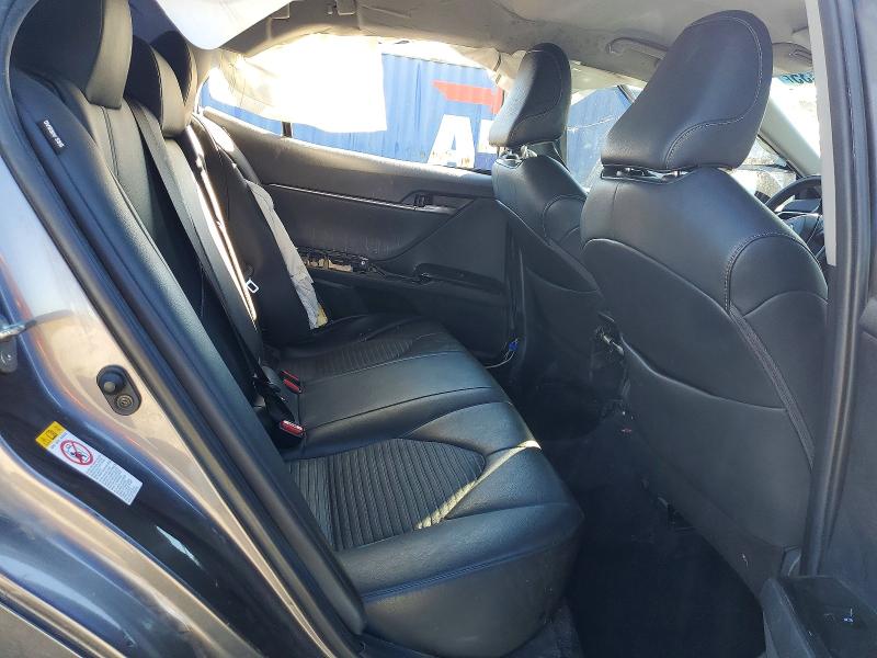 Фото 10 - TOYOTA CAMRY