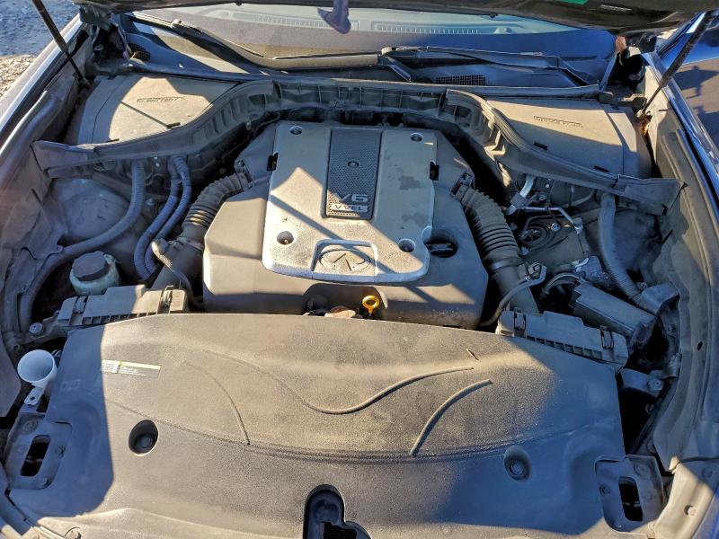 Фото 11 - INFINITI Q70