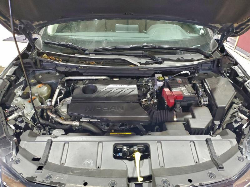 Фото 12 - NISSAN ROGUE