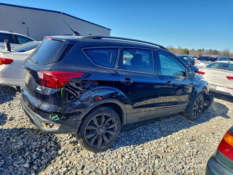 Фото 3 - FORD ESCAPE