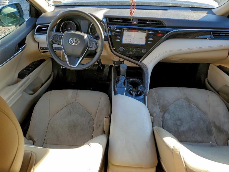 Фото 8 - TOYOTA CAMRY