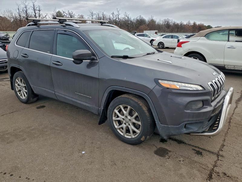 Фото 4 - JEEP GRAND CHER