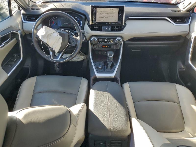 Фото 8 - TOYOTA RAV4