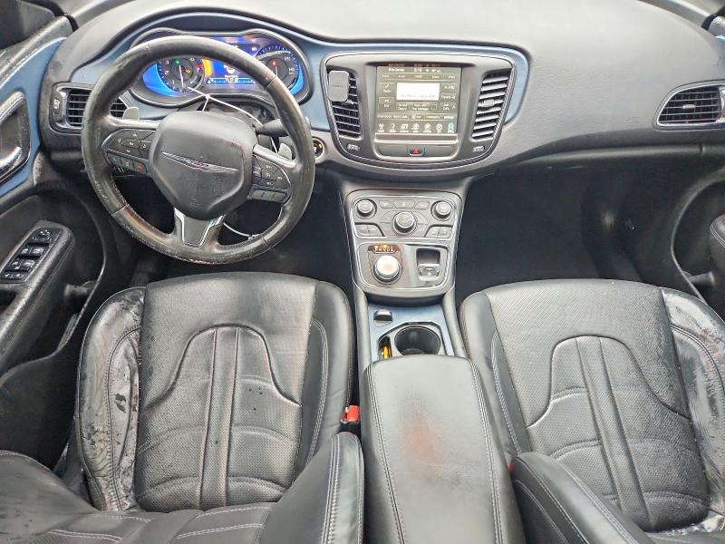 Фото 8 - CHRYSLER 200