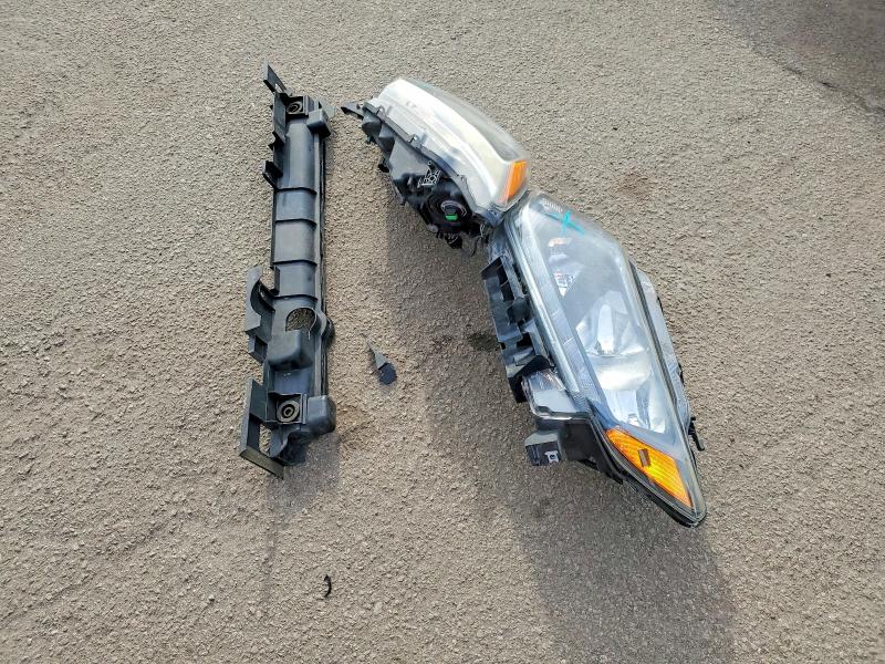 Фото 13 - NISSAN ROGUE