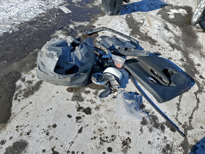 Фото 12 - JEEP RENEGADE