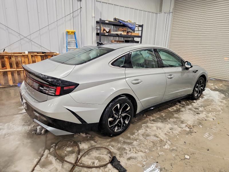 Фото 3 - HYUNDAI SONATA