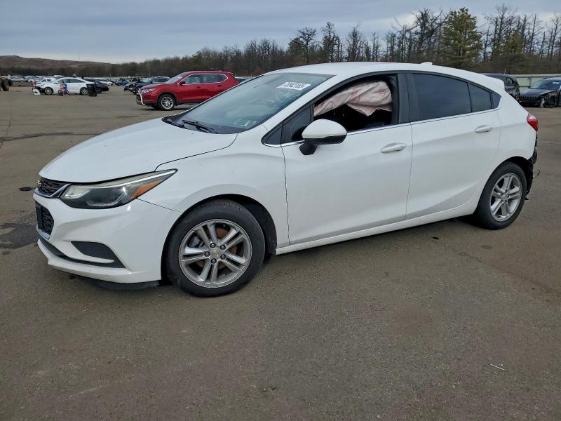 Фото 1 - CHEVROLET CRUZE