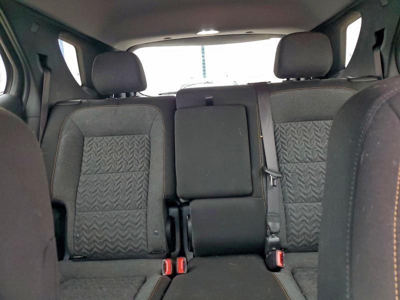 Фото 10 - CHEVROLET EQUINOX