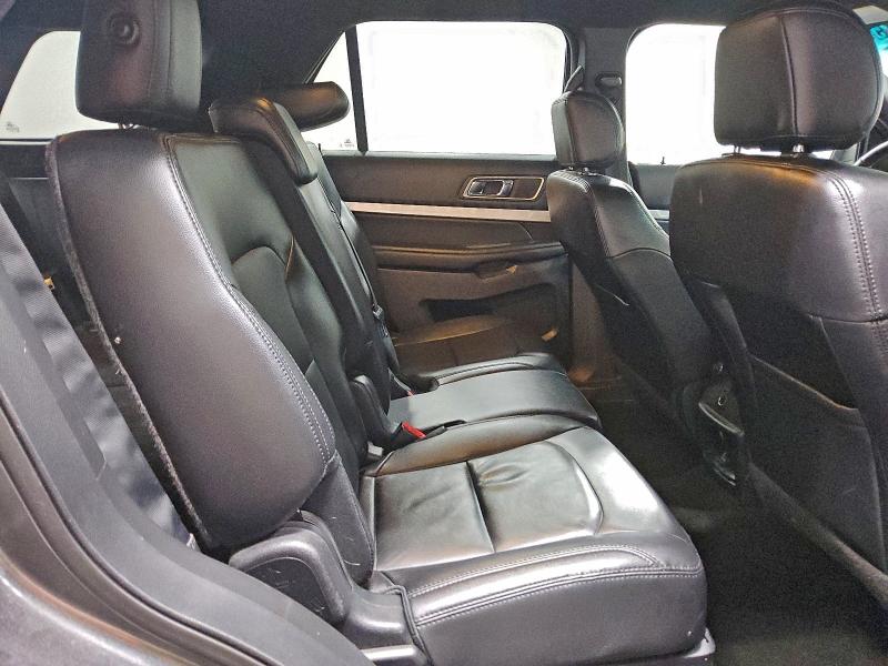 Фото 11 - FORD EXPLORER