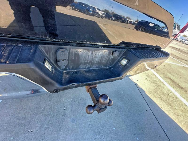 Фото 13 - FORD F-150