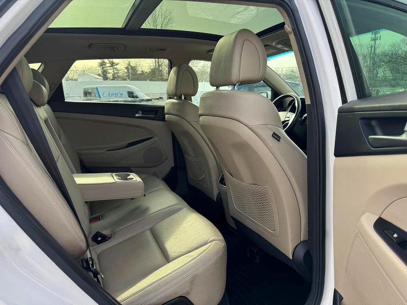 Фото 8 - HYUNDAI TUCSON