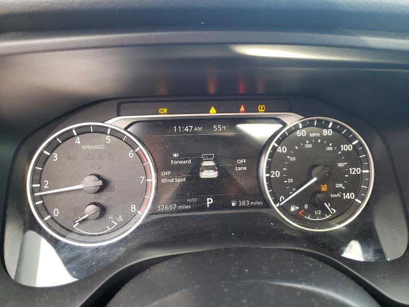 Фото 9 - NISSAN ROGUE