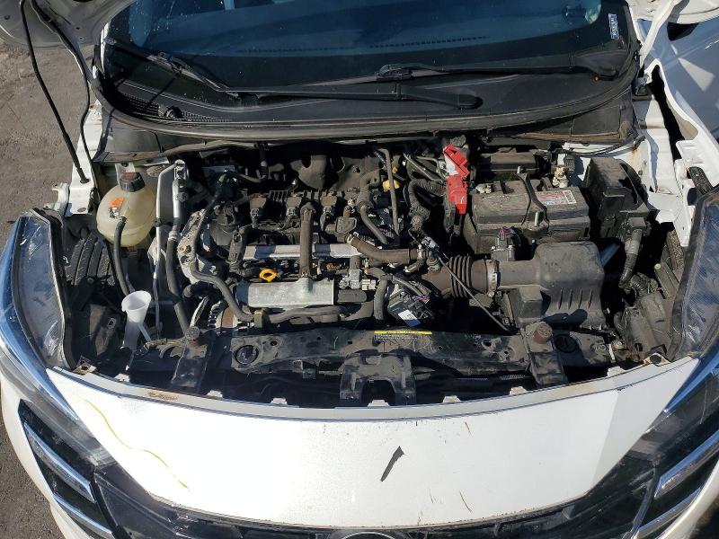 Фото 11 - NISSAN VERSA