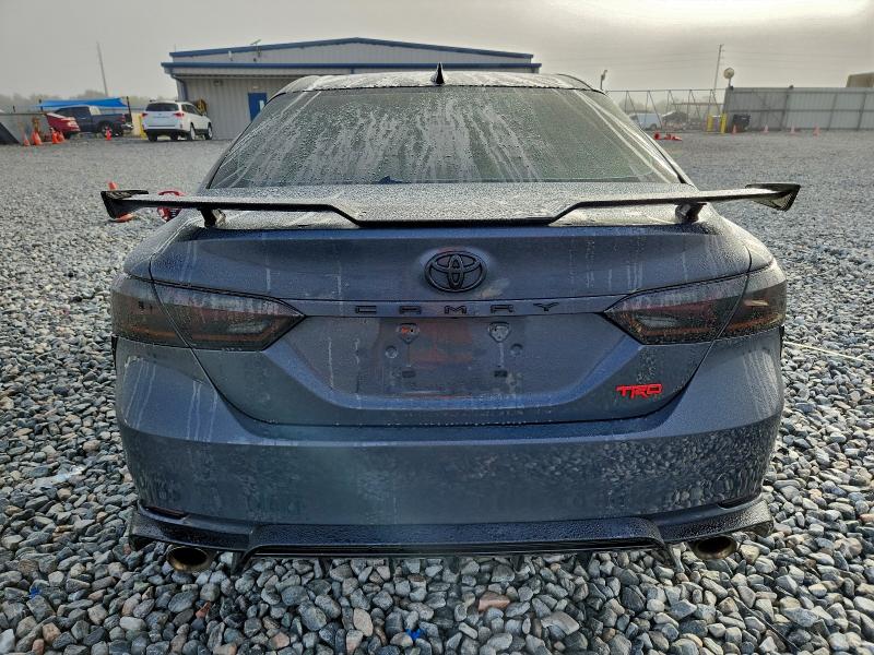 Фото 6 - TOYOTA CAMRY