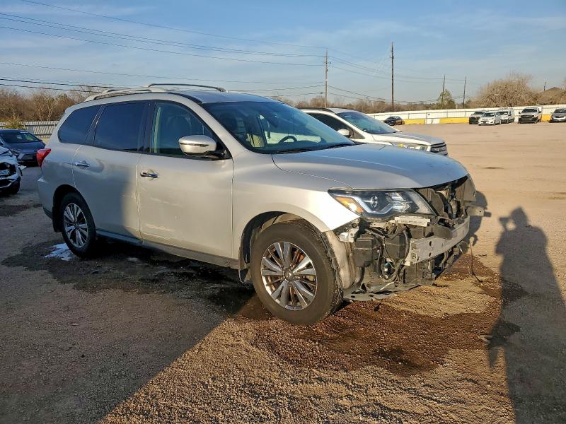 Фото 4 - NISSAN PATHFINDER