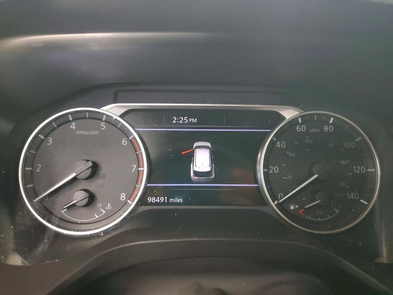 Фото 9 - NISSAN ROGUE