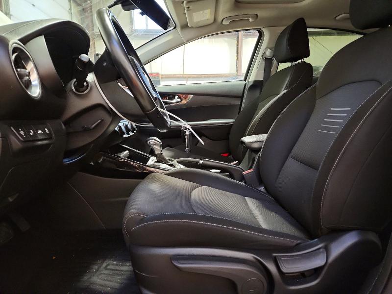 Фото 7 - KIA FORTE