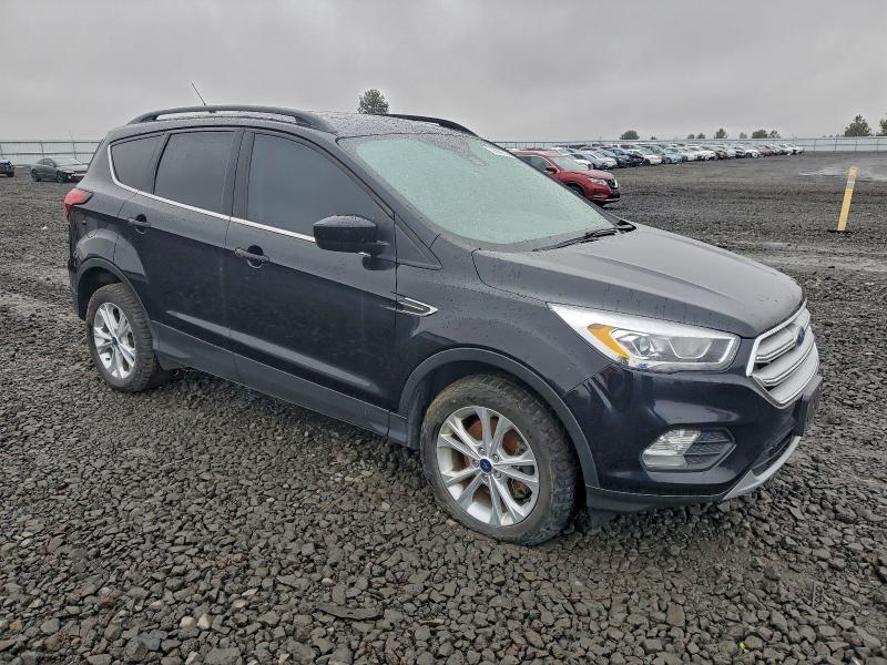 Фото 4 - FORD ESCAPE