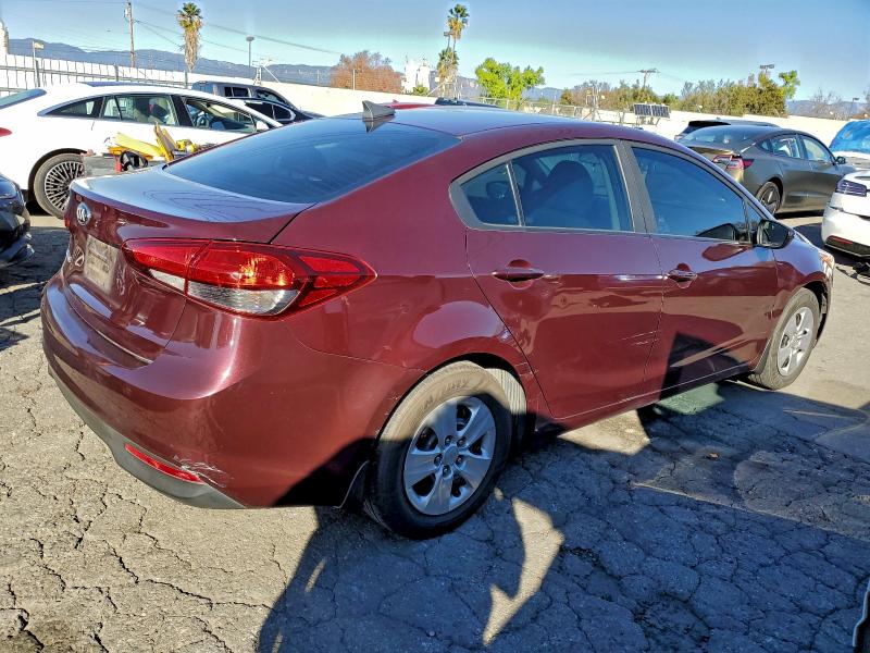 Фото 3 - KIA FORTE