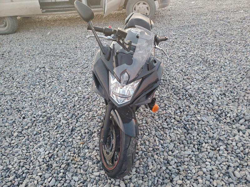 YAMAHA FZ600-800 2012