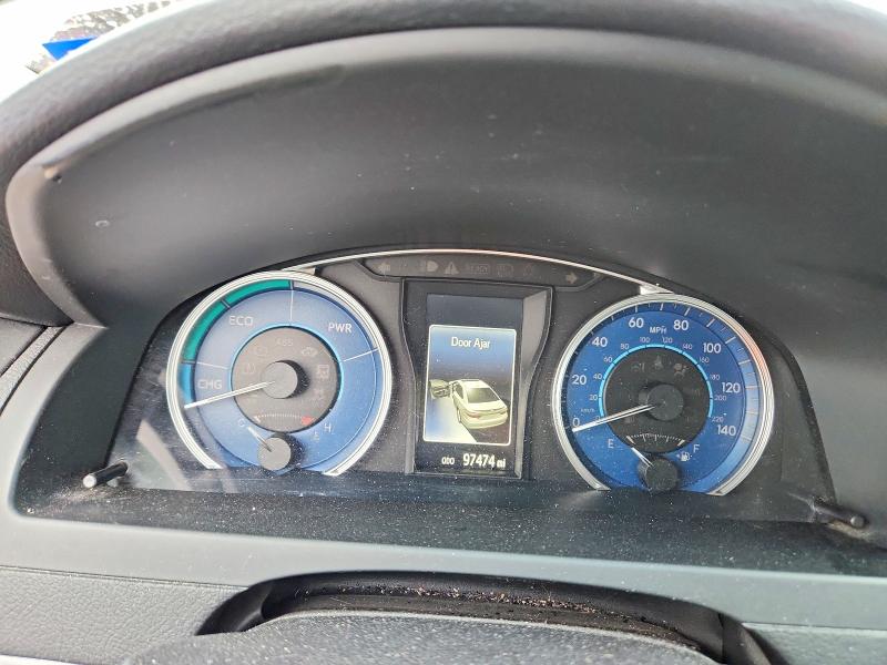 Фото 9 - TOYOTA CAMRY