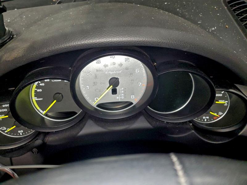 Фото 9 - PORSCHE CAYENNE