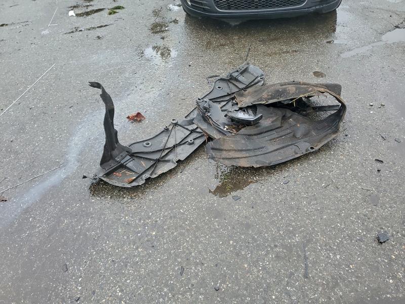 Фото 13 - TOYOTA RAV4