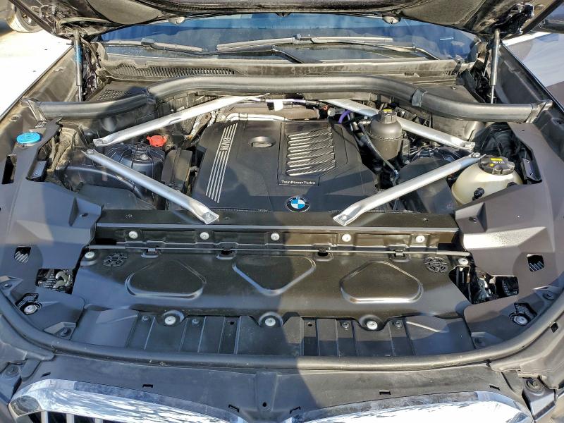 Фото 12 - BMW X5