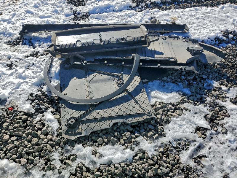 Фото 12 - TESLA MODEL Y