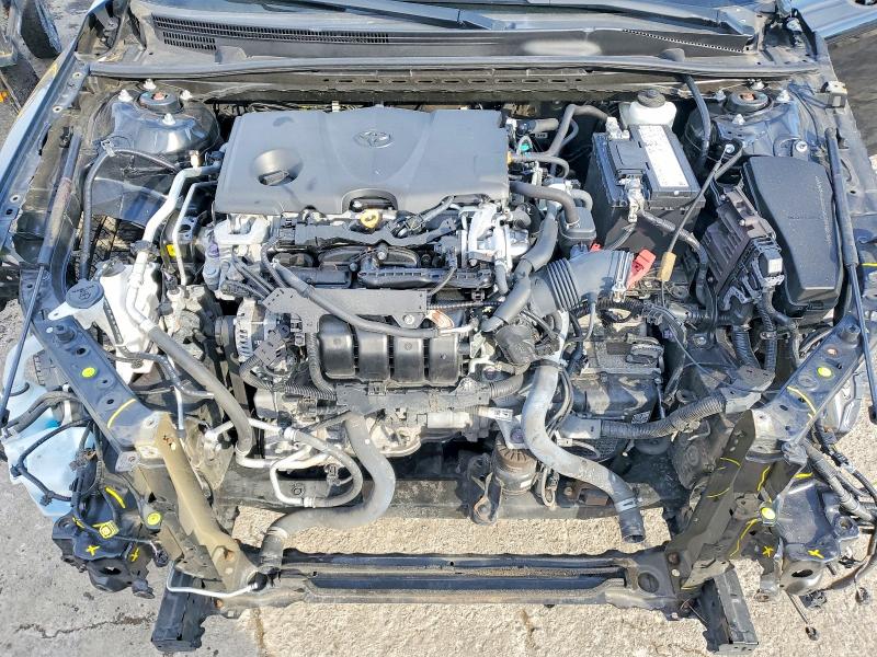 Фото 11 - TOYOTA CAMRY