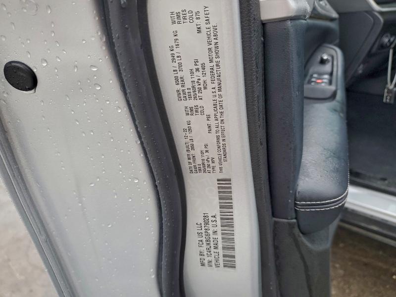 Фото 14 - JEEP GRAND CHER