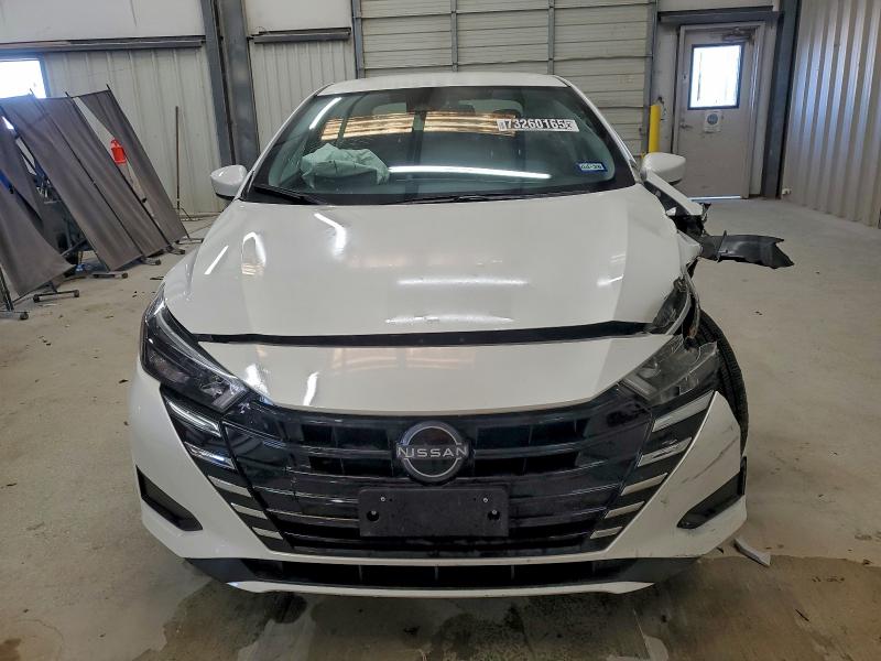 Фото 5 - NISSAN VERSA