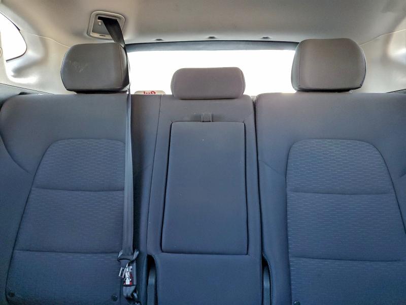 Фото 10 - HYUNDAI TUCSON