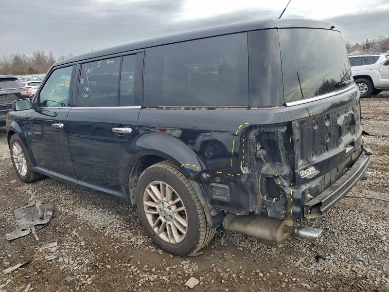 Фото 2 - FORD FLEX