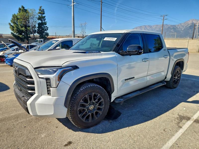 Фото 1 - TOYOTA TUNDRA