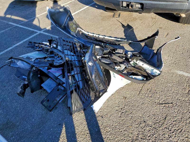 Фото 12 - TOYOTA CAMRY