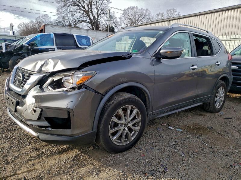 Фото 1 - NISSAN ROGUE