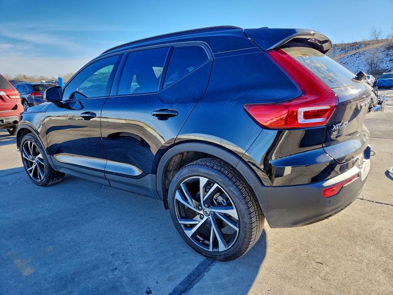 VOLVO XC40 2021 VIN YV4162UM8M2417157