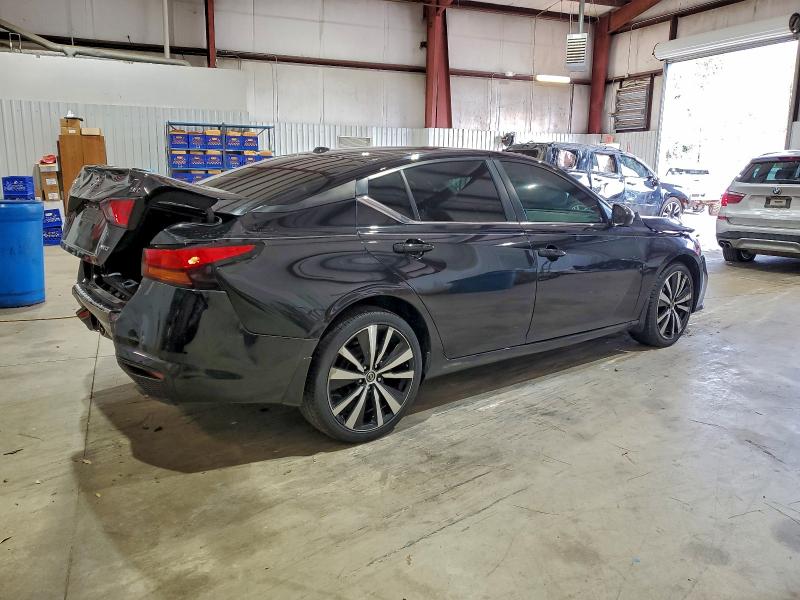 Фото 3 - NISSAN ALTIMA