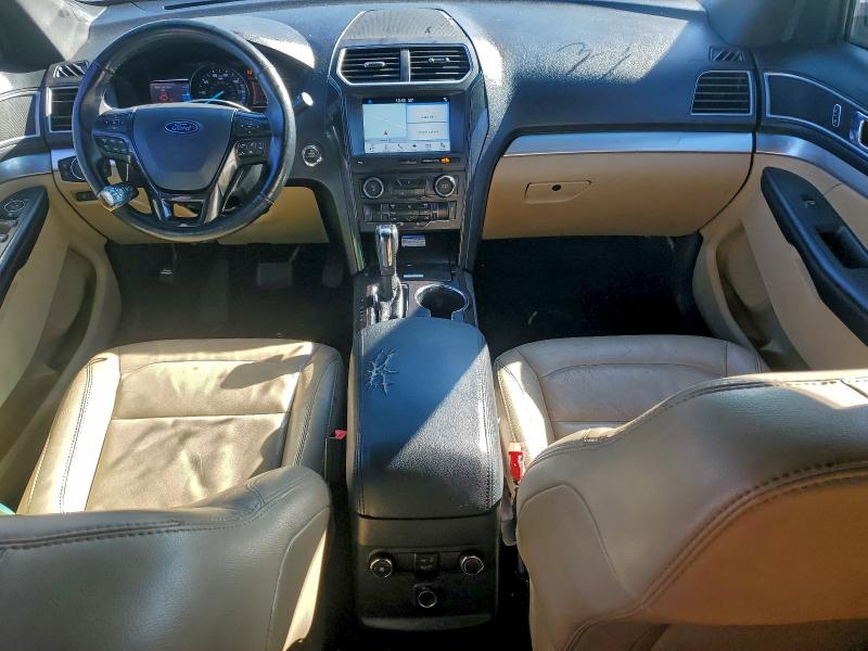 Фото 8 - FORD EXPLORER