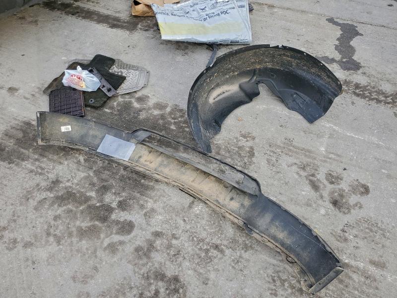 Фото 12 - CHEVROLET EQUINOX