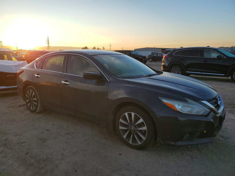 Фото 4 - NISSAN ALTIMA