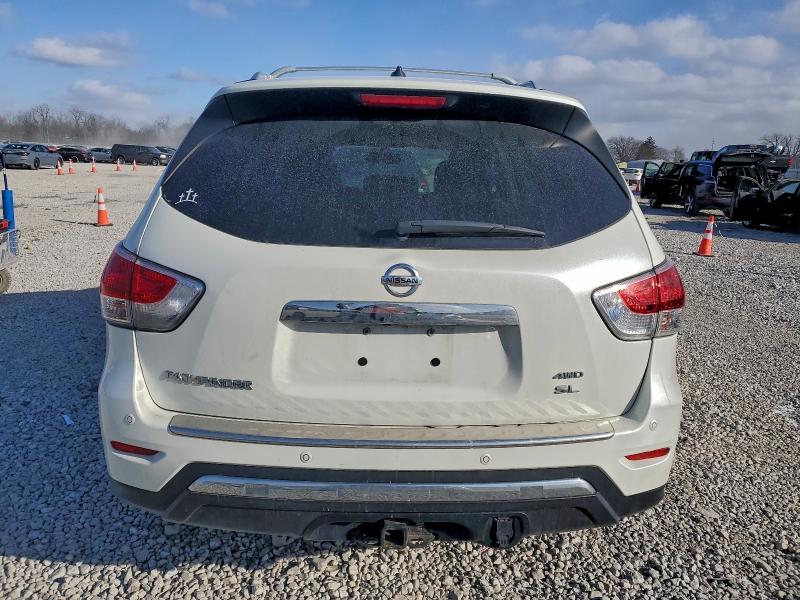 Фото 6 - NISSAN PATHFINDER