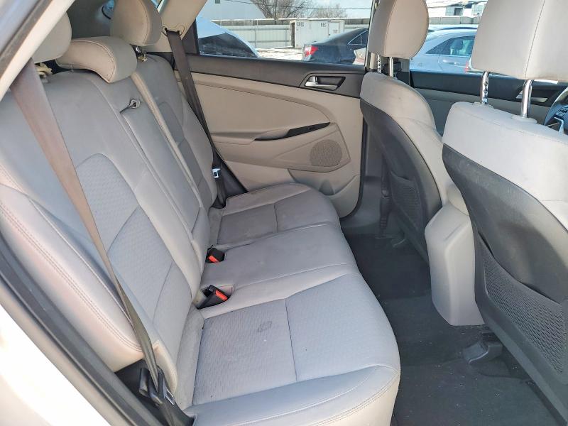 Фото 10 - HYUNDAI TUCSON